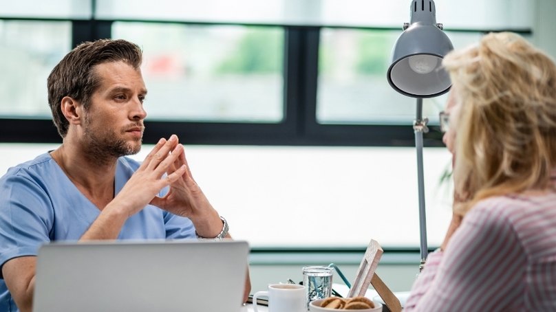 Praxiskommunikation: So gelingt die erfolgreiche Kommunikation zwischen Praxis und Patient Praxiskommunikation: So gelingt die erfolgreiche Kommunikation zwischen Praxis und Patient